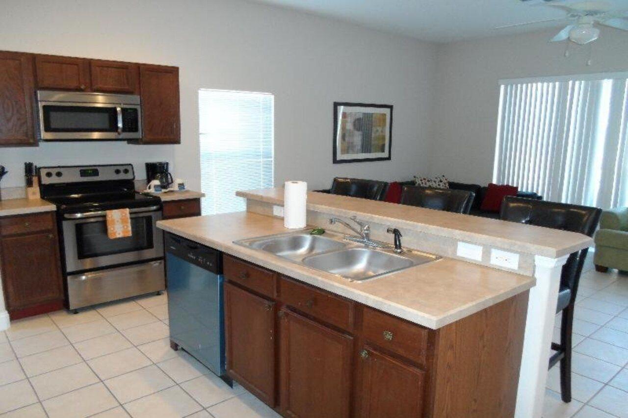 Disney Area Budget Homes ダベンポート エクステリア 写真